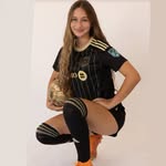 0livianazari profile picture