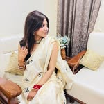 __.pratishtha__ profile picture
