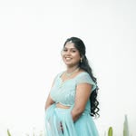 __.sne._.ha_ profile picture