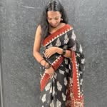 __linsa_shaji__ profile picture
