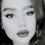 _roxanakh_ profile picture