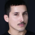adrianpresenta profile picture