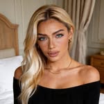 alayablond profile picture