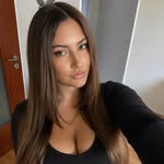 albiinabajraktari profile picture