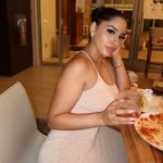 alinababer_ profile picture