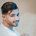 alizahedi_real profile picture