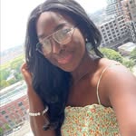 aminthewindycityreads profile picture