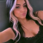 amodernfairytalee profile picture