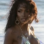 anayalovenote profile picture
