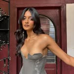 arundhatiroy_02 profile picture