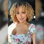 ashlyariza profile picture