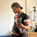 auacszs profile picture