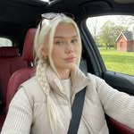 avelinevirel3 profile picture