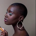 brown.beingg profile picture