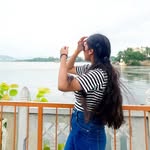 btw.charuu.__ profile picture