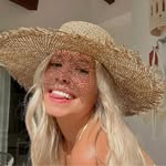 carlysyme profile picture