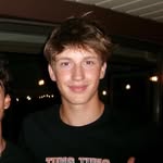 caro1l_m.t profile picture
