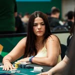 carolinagomes.foto profile picture