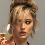 carolinevreeland profile picture