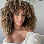 caroviee profile picture