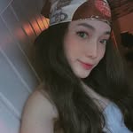 celinassis profile picture