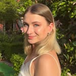 celine_reports profile picture