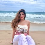 chahattandon02 profile picture
