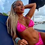 champagne__adu profile picture