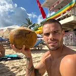 charliesquint profile picture