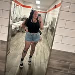 curves.and.coffee profile picture