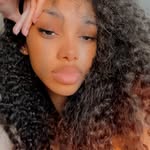 danielladavis_ profile picture