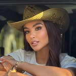dayanaraoficial