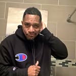 deckz99 profile picture