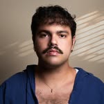 derekabella profile picture