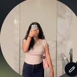 deviiika___ profile picture