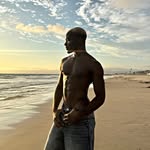 donivous profile picture
