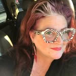 dorotheasclosetvintage profile picture