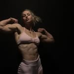 doublebicepbabe profile picture