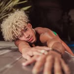 e.l.i.j.a.hh.z.a.y.n.e profile picture