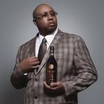 e40