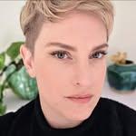 emihanlon profile picture