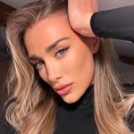 emilydenando profile picture