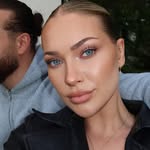 emilymanukjan_ profile picture