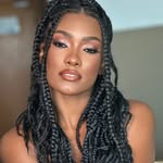 erikajanuza