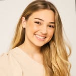 estherduran_official profile picture