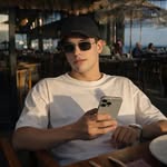 faridreacts profile picture