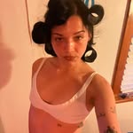feminatalie profile picture