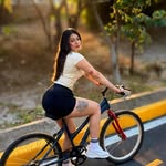 floraguilar20._ profile picture