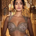 hansikaroraa profile picture