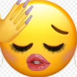 honey.balenciaga profile picture